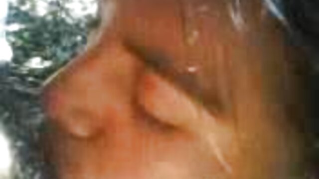 Αγαπημένος :  Μυώδης πορνόκορμος χτυπά την γλυκιά ξανθιά σύντροφό του Ενηλίκων XXX Βίντεο 